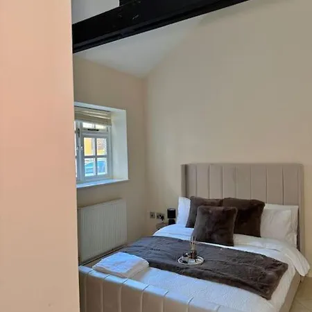 Flat In * Birmingham